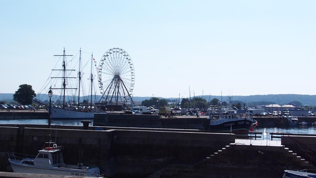 L Appart De La Place Ste Catherine Honfleur Exterior photo